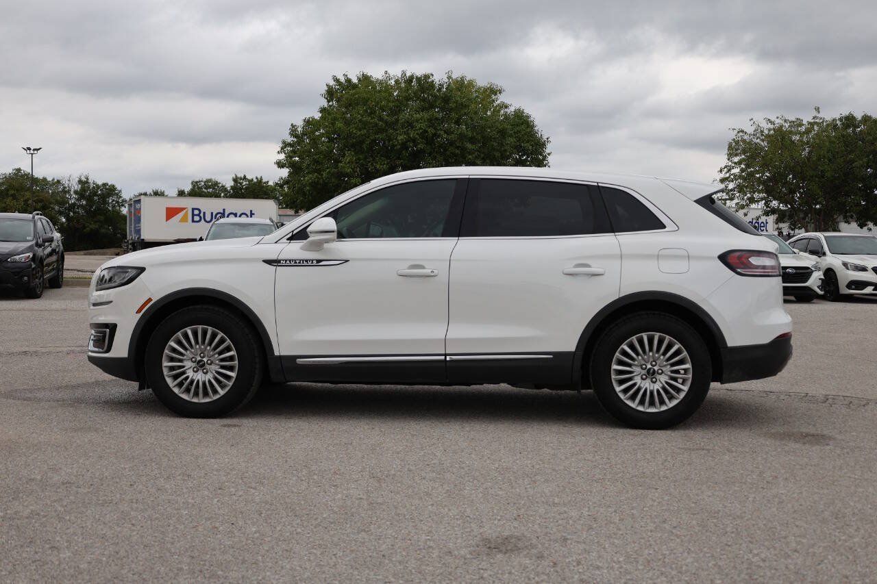 Used 2020 Lincoln Nautilus FWD image 8