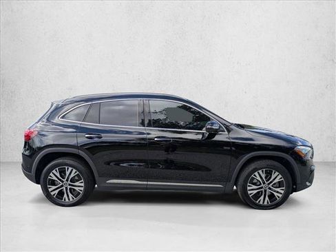 Certified 2026 Mercedes-Benz GLA 250 image 4