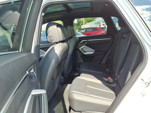 Used 2025 Audi Q3 2.0T Premium AWD/4WD image 18