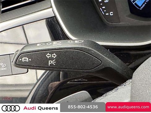 Certified 2022 Audi Q3 2.0T Premium Plus w/ Premium Plus Package image 31