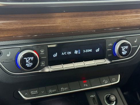 Certified 2023 Audi Q5 2.0T Premium w/ Convenience Package image 19