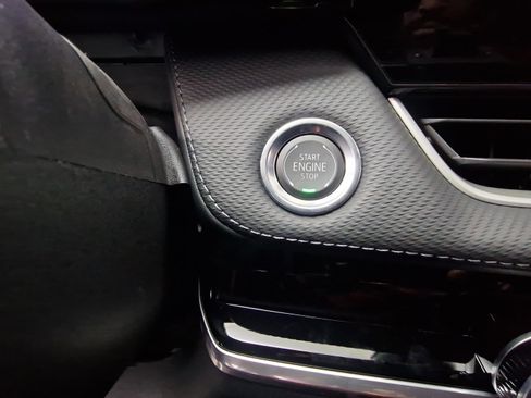 New 2026 Chevrolet Equinox LT w/ Convenience Package II image 22