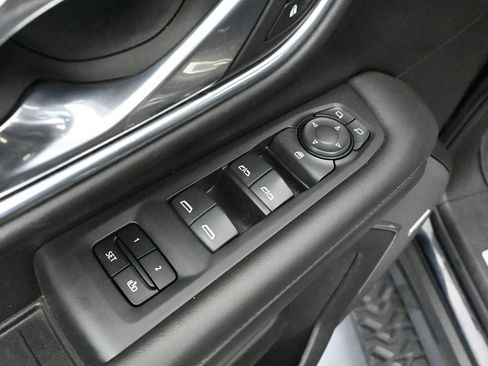 Used 2021 Chevrolet Suburban Z71 w/ Rear Media and Nav Package image 22