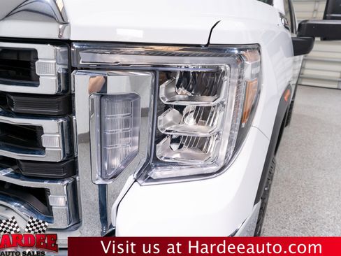 Used 2022 GMC Sierra 2500 SLT w/ Driver Alert Package I image 8