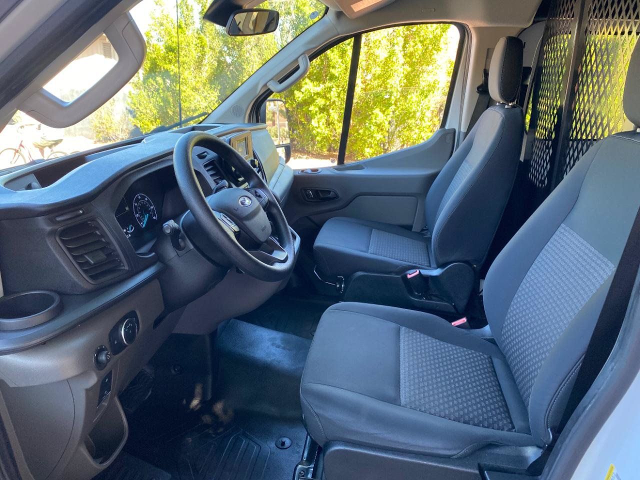 Used 2025 Ford Transit 250 Low Roof w/ Exterior Upgrade Package RWD image 24
