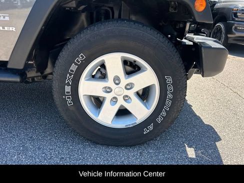 Used 2016 Jeep Wrangler Sport w/ Quick Order Package 24S AWD/4WD image 27