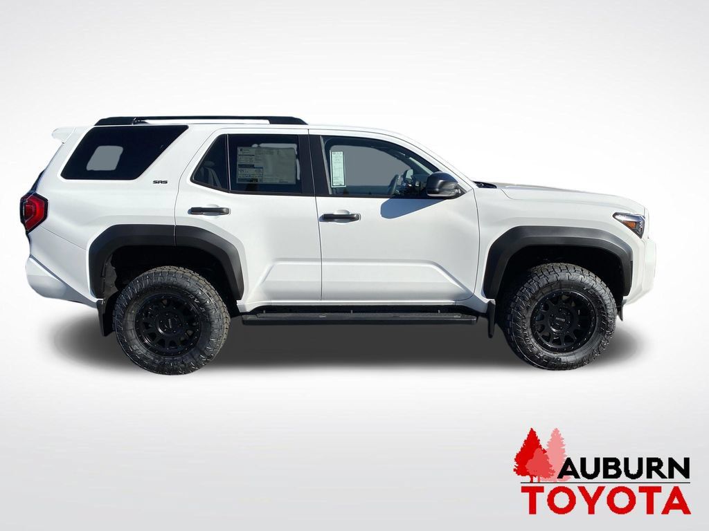 New 2026 Toyota 4Runner SR5 AWD/4WD image 4