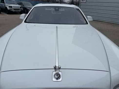 Used 2014 Rolls-Royce Ghost RWD image 17