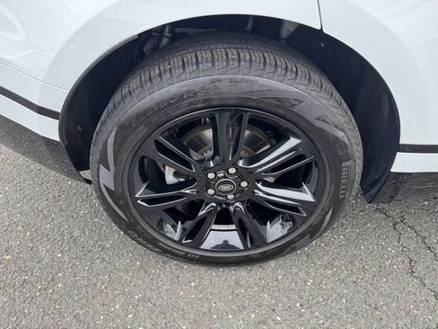 Used 2023 Land Rover Range Rover Velar R-Dynamic S image 29