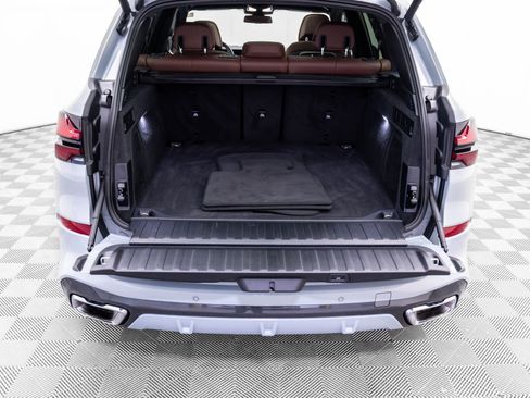 Certified 2024 BMW X5 xDrive40i w/ M Sport Package image 32