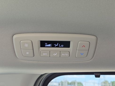 New 2026 Kia Carnival SX Prestige FWD image 8