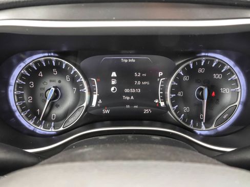 New 2026 Chrysler Pacifica Select image 22