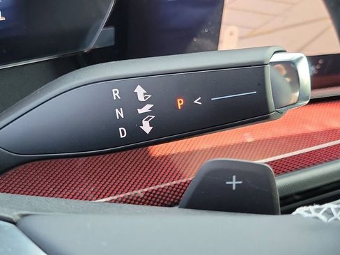 New 2026 Chevrolet Traverse Z71 image 11