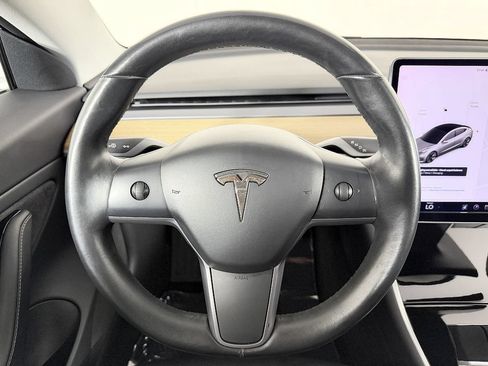 Used 2018 Tesla Model 3 Long Range RWD image 52