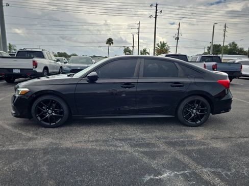 Used 2023 Honda Civic Sport image 6