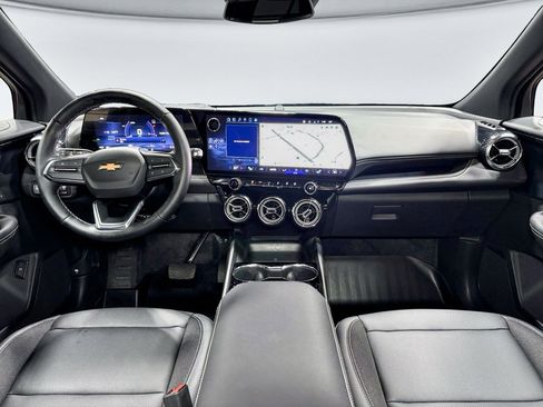 Used 2025 Chevrolet Blazer EV LT image 16