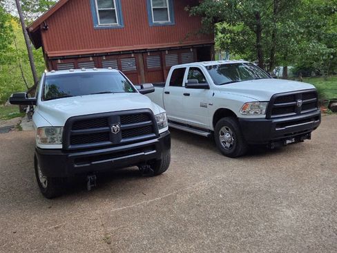 Used 2017 RAM 2500 Tradesman w/ Snow Chief Group image 1