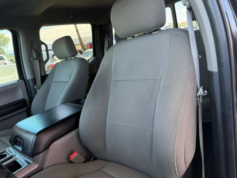 Used 2018 Ford F150 XLT w/ Equipment Group 302A Luxury AWD/4WD image 40