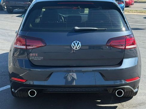 Used 2019 Volkswagen GTI SE w/ SE Experience Package image 14