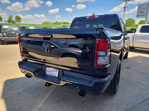 Used 2020 RAM 1500 Big Horn AWD/4WD image 9