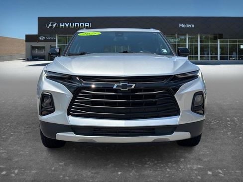 Used 2021 Chevrolet Blazer LT w/ Midnight/Sport Edition FWD image 2
