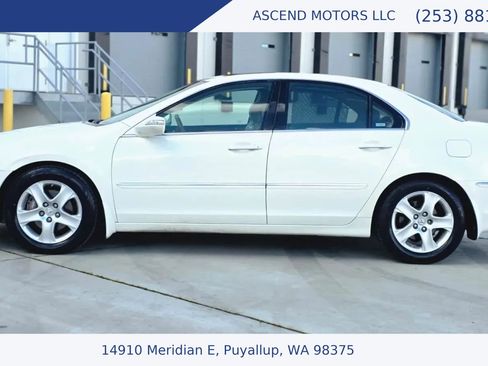 Used 2008 Acura RL AWD/4WD image 2