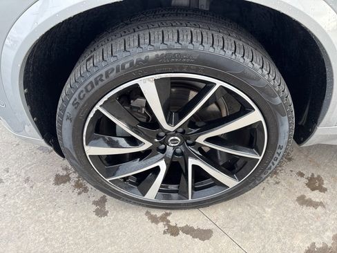 Certified 2023 Volvo XC90 B6 Plus image 13