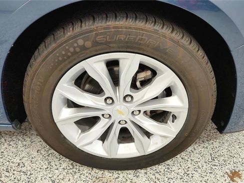 Used 2024 Chevrolet Malibu LT image 13