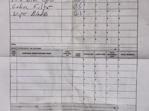 Used 2025 Kia Soul LX image 2