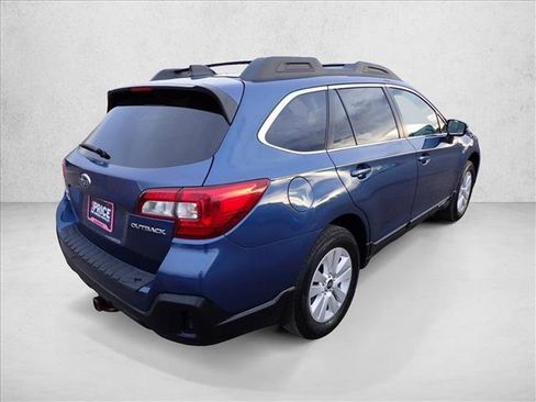 Used 2019 Subaru Outback 2.5i Premium w/ Popular Package #2 image 4
