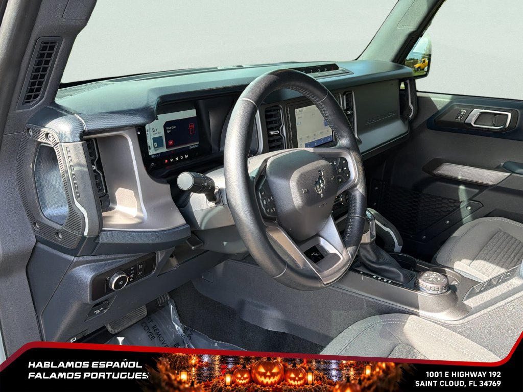 Used 2023 Ford Bronco Outer Banks w/ Sasquatch Package AWD/4WD image 15