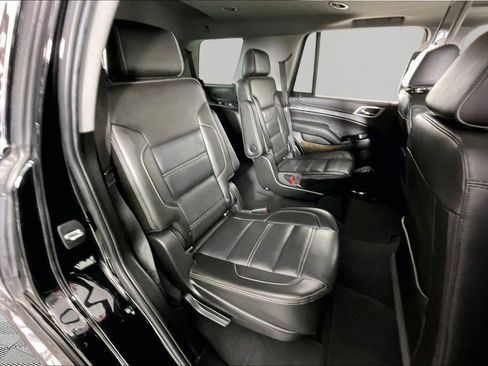 Certified 2019 GMC Yukon Denali w/ Denali Ultimate Package AWD/4WD image 24