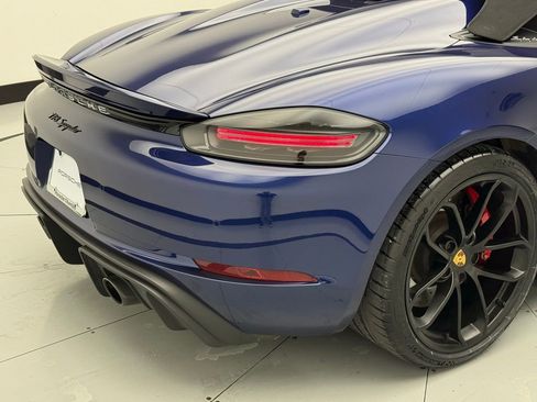 Used 2022 Porsche 718 Boxster Spyder image 43