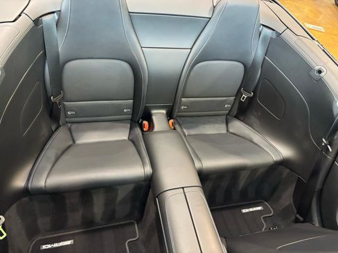Used 2022 Mercedes-Benz SL 55 AMG 4MATIC image 34