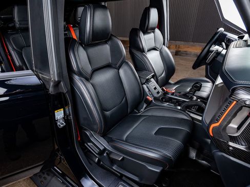 Used 2024 Ford Bronco Raptor AWD/4WD image 29