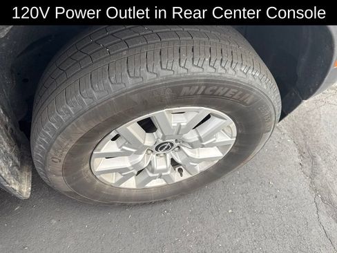 Used 2022 Nissan Frontier SV AWD/4WD image 26