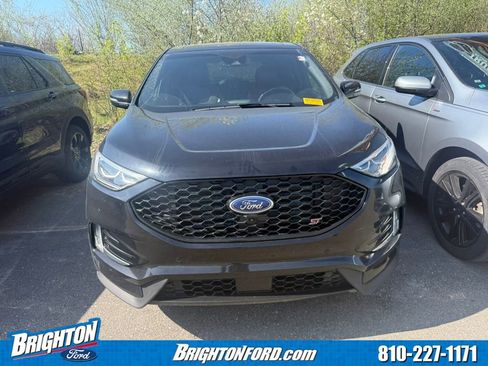 Used 2020 Ford Edge ST w/ Equipment Group 401A AWD/4WD image 2