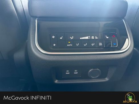New 2026 INFINITI QX80 Pure w/ Cargo Package image 17