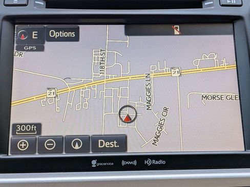 Used 2018 Toyota Highlander XLE FWD image 22