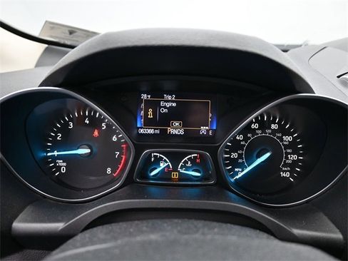 Used 2017 Ford Escape SE w/ Equipment Group 201A image 17