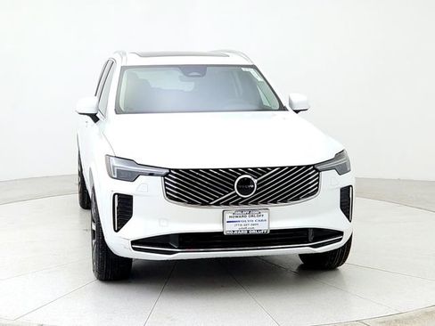 New 2025 Volvo XC90 B6 Core w/ Climate Package image 2