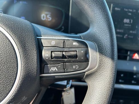Certified 2024 Kia Sportage LX image 16