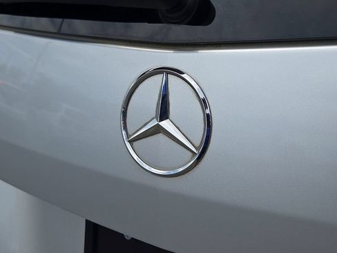 Used 2013 Mercedes-Benz GLK 350 4MATIC image 29