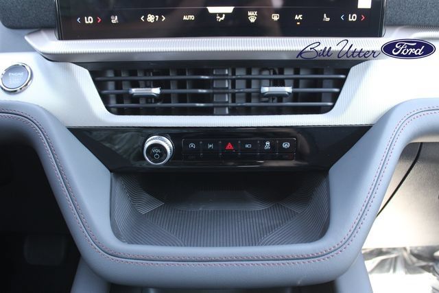 New 2027 Ford Explorer Active w/ Active Comfort Package AWD/4WD image 13