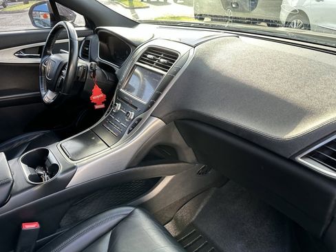 Used 2020 Lincoln Nautilus FWD w/ Equipment Group 101A image 23