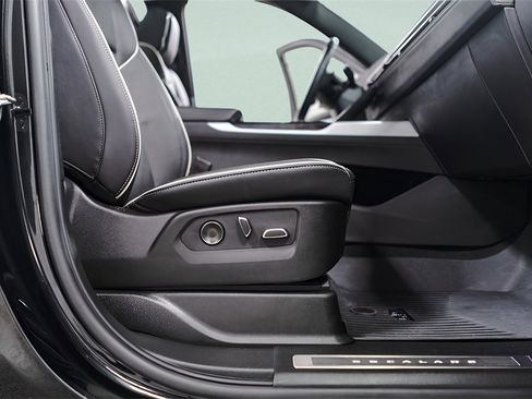 Used 2025 Cadillac Escalade Sport w/ Touring Package image 37