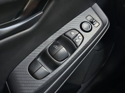 Used 2024 Nissan Sentra S FWD image 23