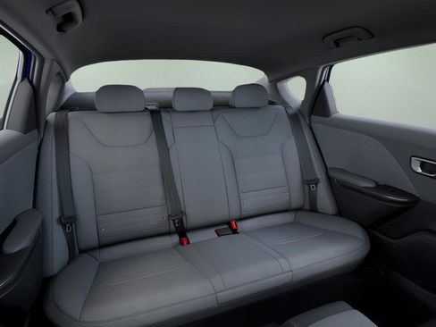 New 2025 Kia K4 EX image 34