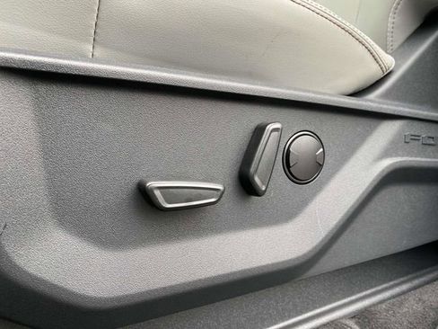 New 2025 Ford Expedition Max Active image 14