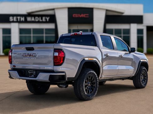 New 2026 GMC Canyon Elevation w/ Convenience Package RWD image 7